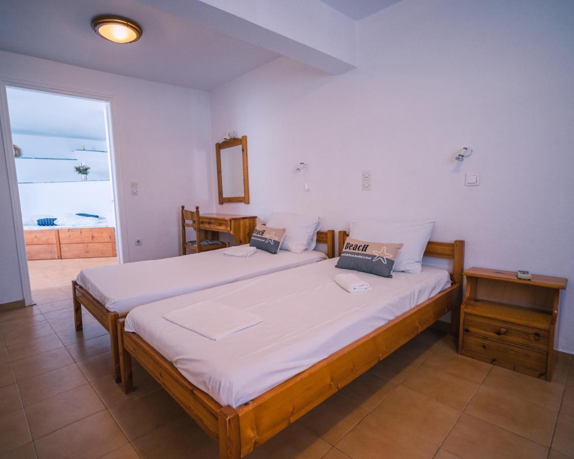 Hotel Podotas Group à Kamares  Extérieur photo
